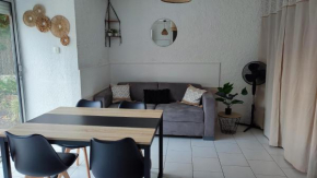 T2 RDC avec Jardin, Cap d'Agde, Secteur Falaise, 100 m plage, WIFI, Parking